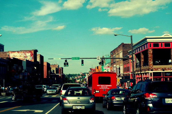 Nashville最著名的市區－百老匯街