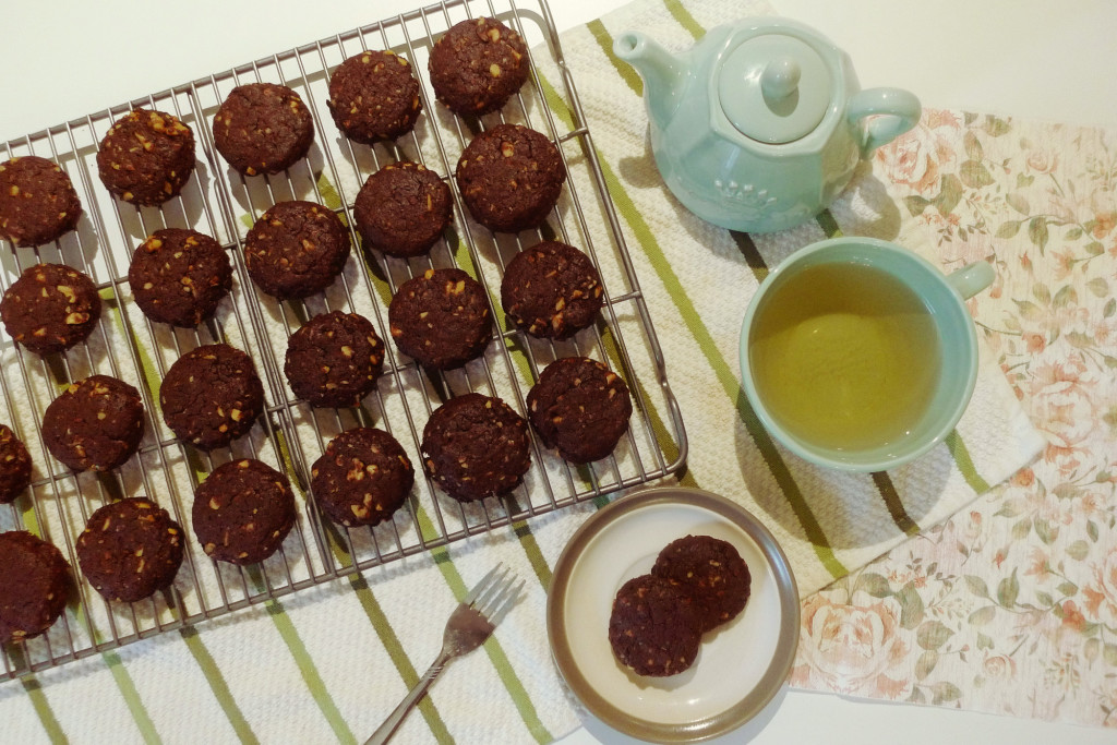 外酥內軟有嚼勁－堅果巧克力布朗尼餅乾