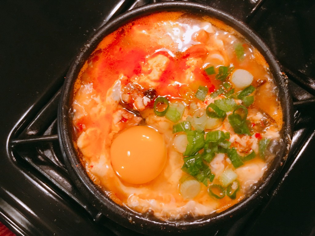 料理。自己做韓式嫩豆腐鍋 Sundubu-Jjigae