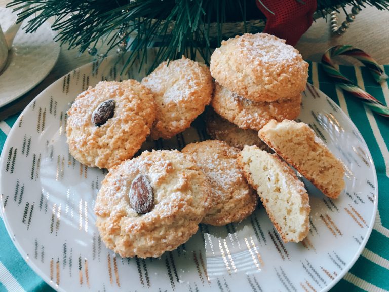 聖誕餅乾。義式馬卡龍杏仁餅 Amaretti